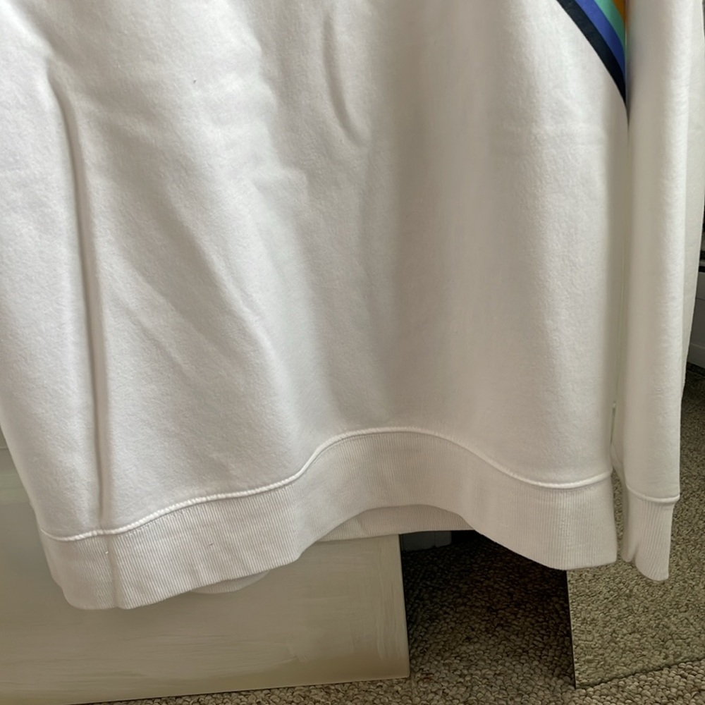 ๐Old Navy Women's Rainbow ๐ Crewneck Sweatshirt ๐NWT! - Picture 8 of 11